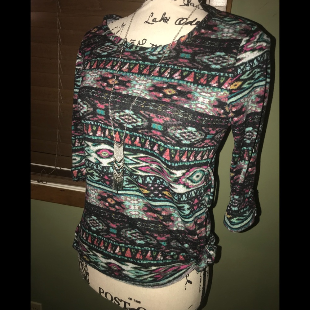Aztec print 3/4 sleeve shirt